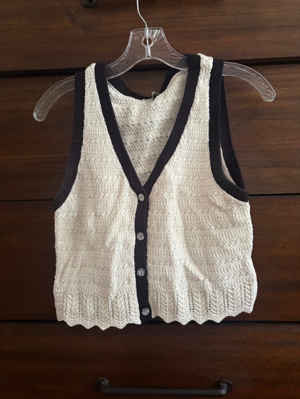 Sweater vest